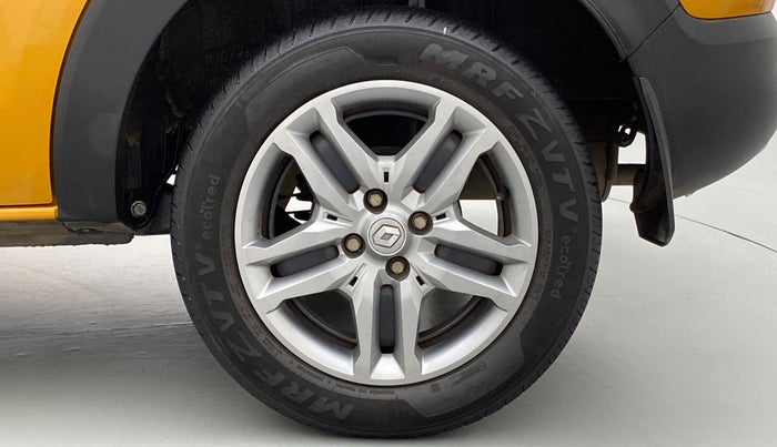 2020 Renault TRIBER 1.0 RXZ, Petrol, Manual, 20,555 km, Left Rear Wheel