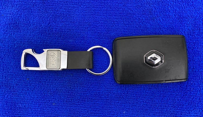 2020 Renault TRIBER 1.0 RXZ, Petrol, Manual, 20,555 km, Key Close Up