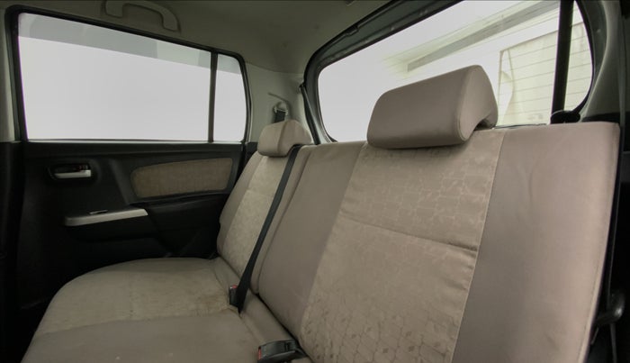 2015 Maruti Wagon R 1.0 VXI, Petrol, Manual, 45,199 km, Right Side Rear Door Cabin