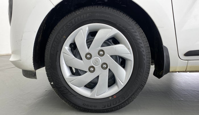 2019 Hyundai NEW SANTRO SPORTZ CNG, CNG, Manual, 38,298 km, Left Front Wheel