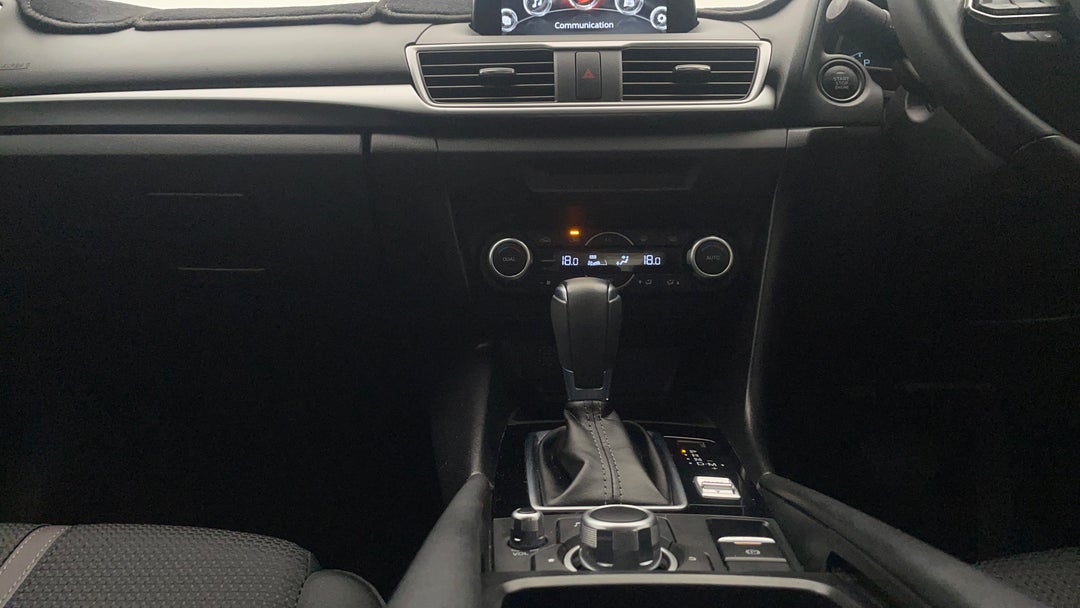 2018 Mazda 3 Maxx Sport, Automatic, 55500 km, Center Console