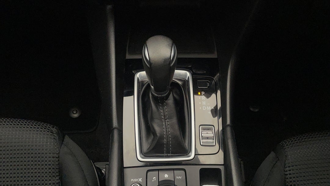 2018 Mazda 3 Maxx Sport, Automatic, 55500 km, Gear Lever 