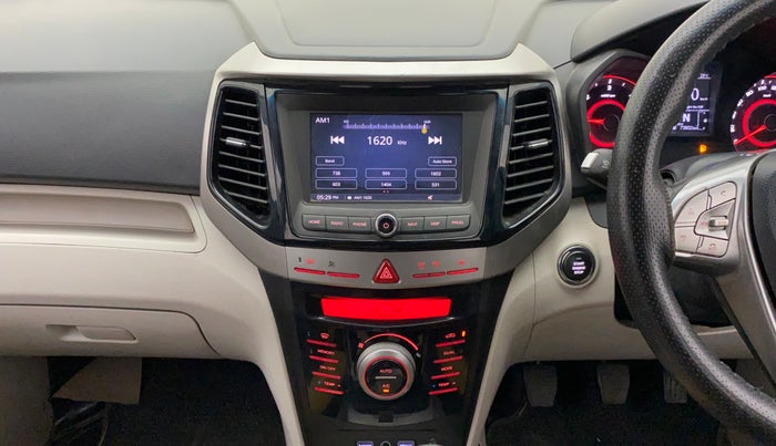 2019 Mahindra XUV300 W8 1.5 DIESEL, Diesel, Manual, 73,802 km, Air Conditioner
