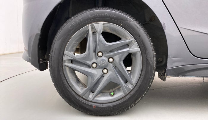2020 Hyundai NEW I20 SPORTZ 1.2 MT, Petrol, Manual, 60,659 km, Right Rear Wheel