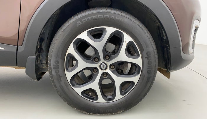 2018 Renault Captur RXT Diesel Dual Tone, Diesel, Manual, 38,532 km, Right Front Wheel