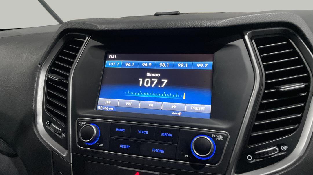 2016 Hyundai Santa Fe 30 Special Edition, Automatic, 139492 km, Infotainment System