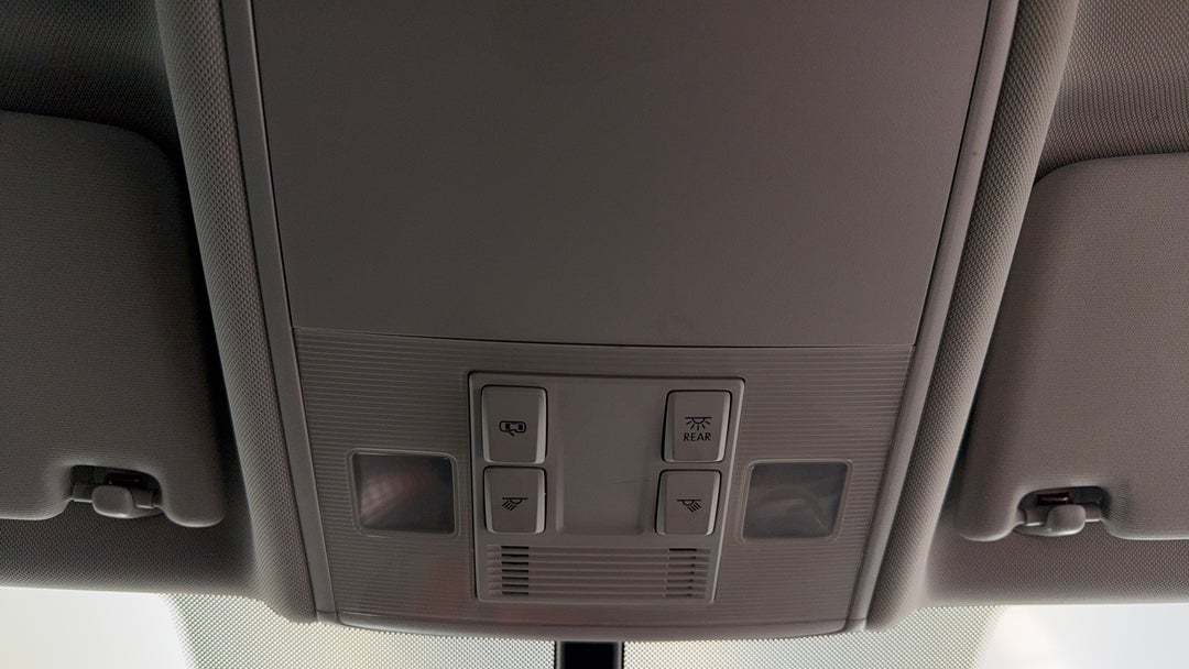 2017 Volkswagen Golf 92 Tsi Trendline, Automatic, 66016 km, On-Roof Controls/Sunglass holder