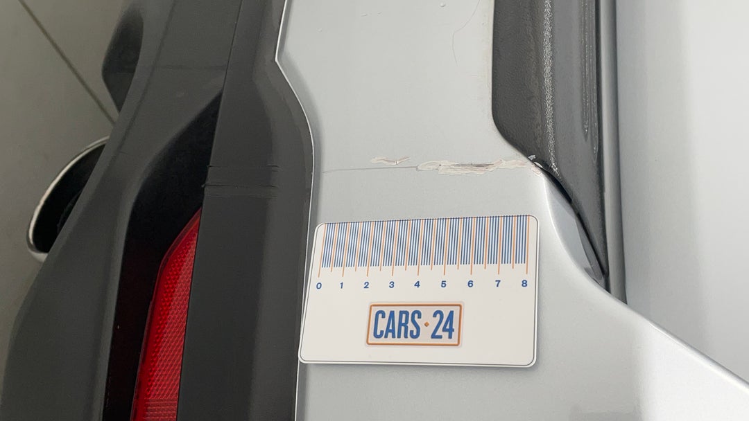 2017 Subaru Forester 2.5i-s, Automatic, 93564 km, Bumper Rear Scratch