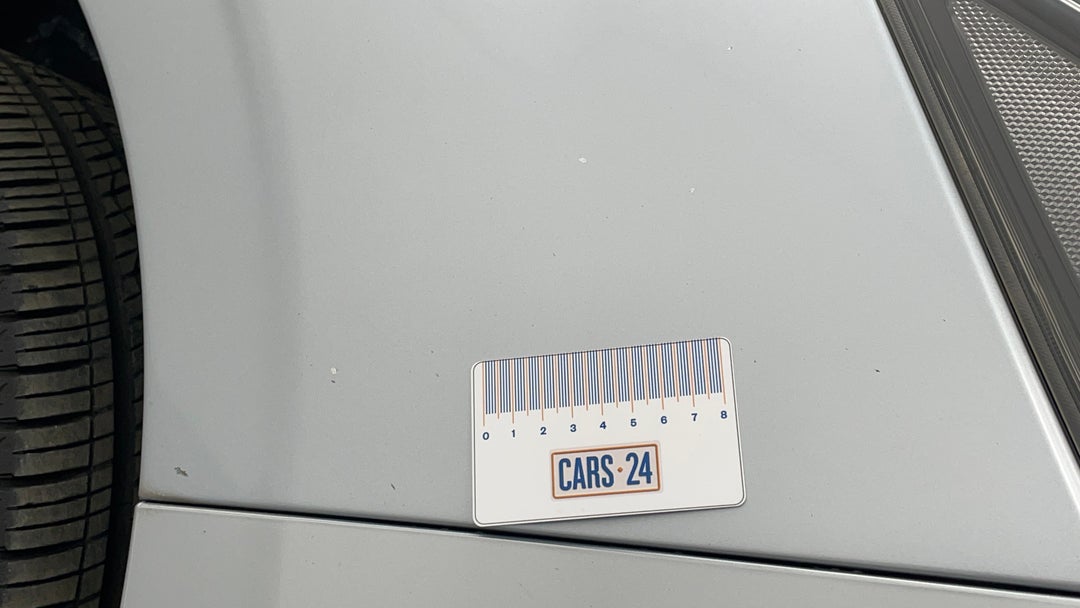 2017 Subaru Forester 2.5i-s, Automatic, 93564 km, Quarter Panel Front RHS Guard Chip