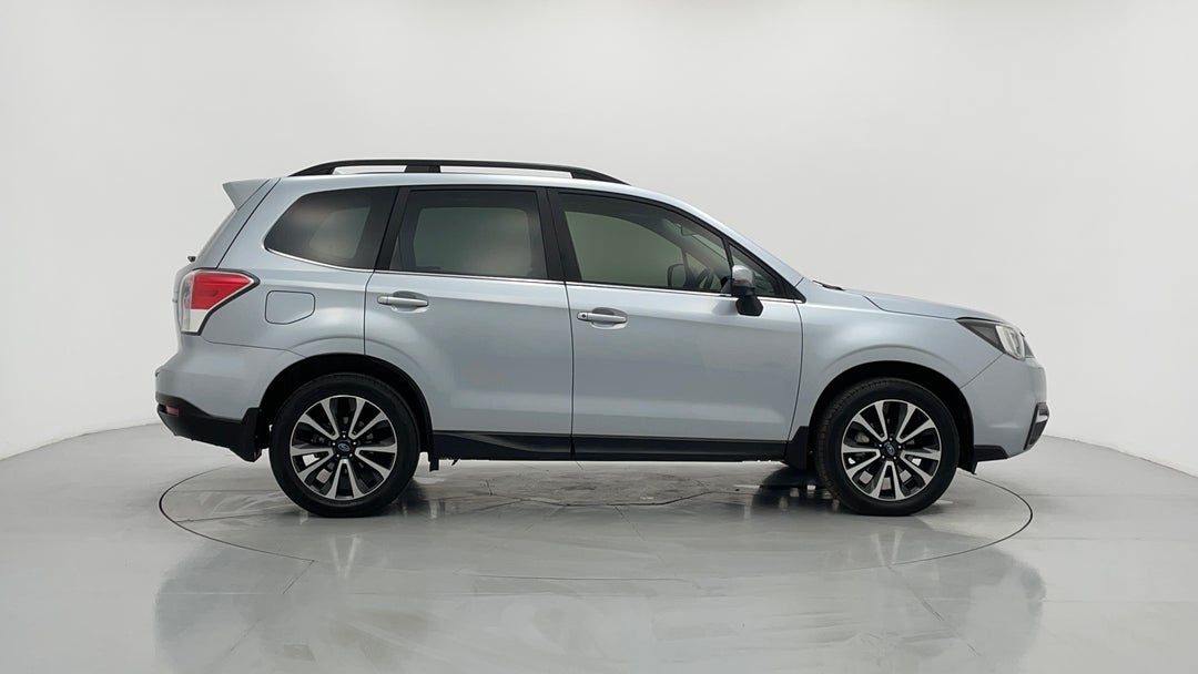 2017 Subaru Forester 2.5i-s, Automatic, 93564 km, Right Side View