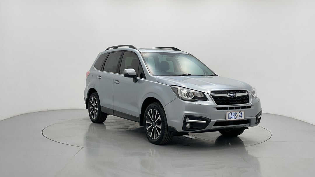 2017 Subaru Forester 2.5i-s, Automatic, 93564 km, Right Front Diagonal (45- Degree) View