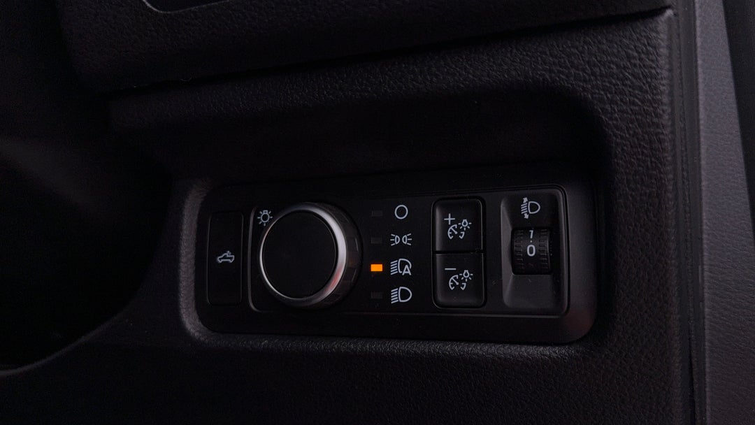 2022 Ford Ranger Xl 2.0 (4x4), Automatic, 74977 km, Utility Switches/Buttons