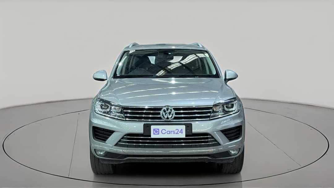 2015 Volkswagen Touareg V6 Tdi, Automatic, 132270 km, Front View