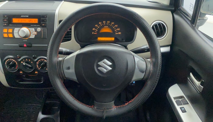 2014 Maruti Wagon R 1.0 LXI CNG, CNG, Manual, 71,327 km, Steering Wheel Close Up