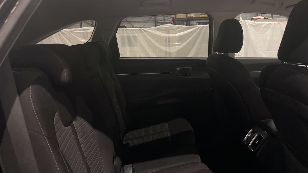 2021 Kia Sorento Sport 7 Seat, Automatic, 137904 km, Right Side Rear Door Cabin View
