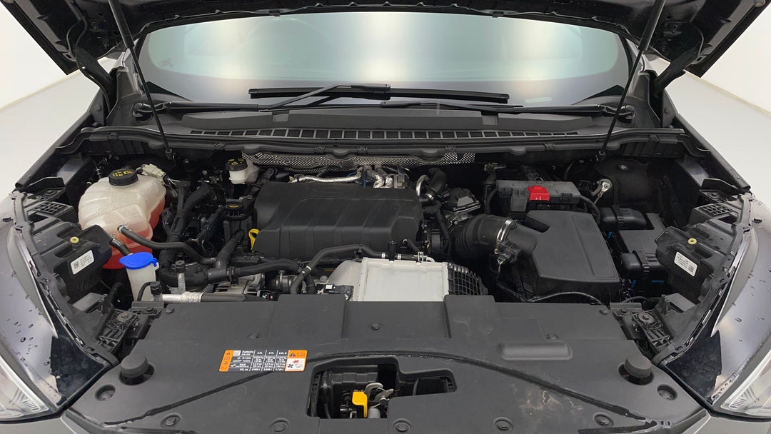 Open Bonnet (Engine)