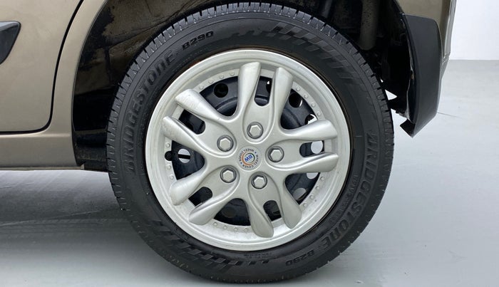 2013 Maruti Wagon R 1.0 VXI, Petrol, Manual, 52,290 km, Left Rear Wheel