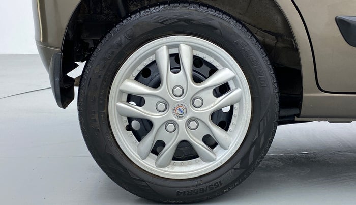 2013 Maruti Wagon R 1.0 VXI, Petrol, Manual, 52,290 km, Right Rear Wheel