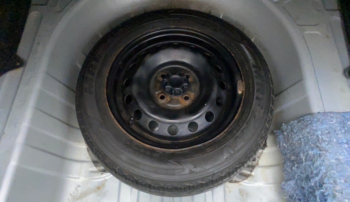 2011 Toyota Etios G, Petrol, Manual, 1,07,845 km, Spare Tyre