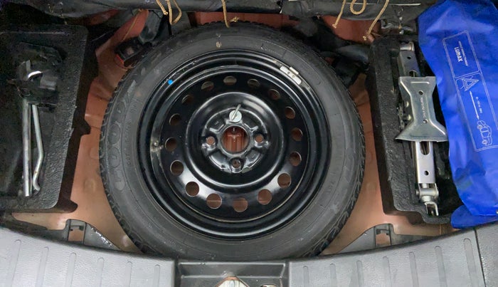 2015 Maruti Wagon R 1.0 VXI, Petrol, Manual, 24,262 km, Spare Tyre