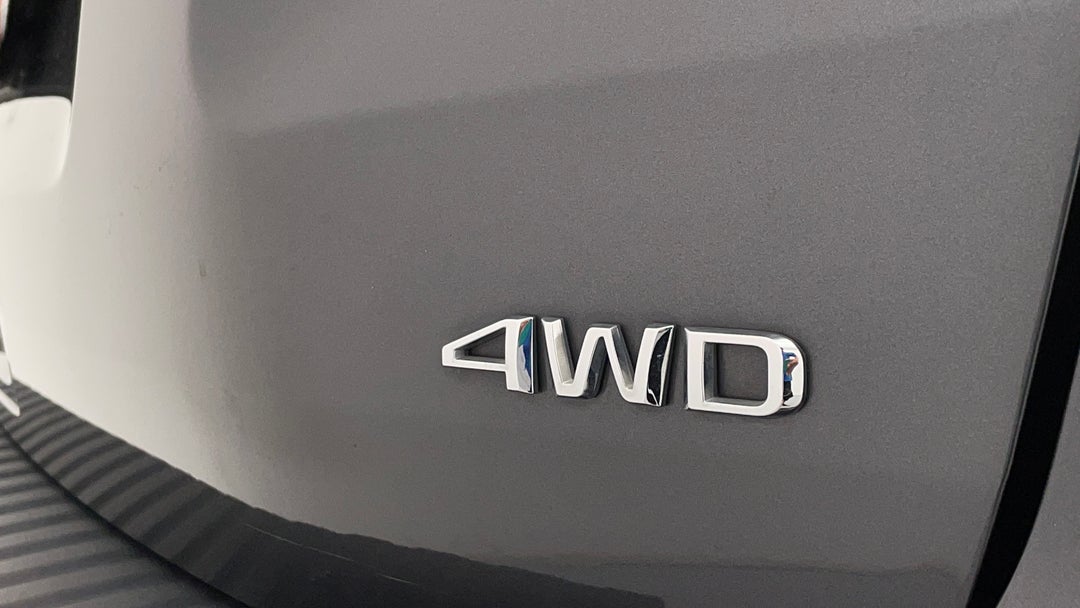 Badge (Boot Right Side)