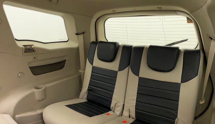 2015 Mahindra XUV500 W6, Diesel, Manual, 59,139 km, Third Seat Row ( optional )