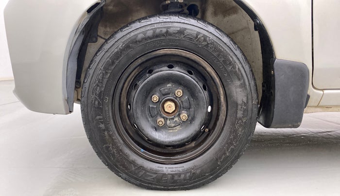 2019 Maruti Alto LXI, Petrol, Manual, 62,125 km, Left Front Wheel