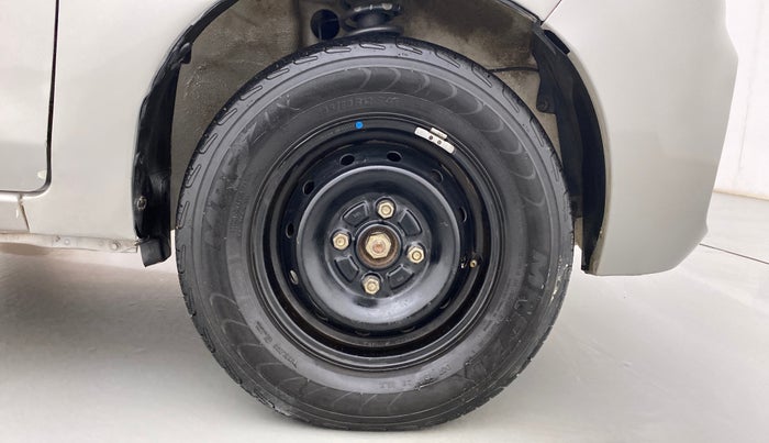 2019 Maruti Alto LXI, Petrol, Manual, 62,125 km, Right Front Wheel