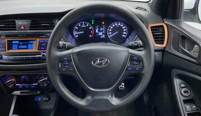 2016 Hyundai i20 Active 1.2 S, Petrol, Manual, 18,712 km, Steering Wheel Close Up