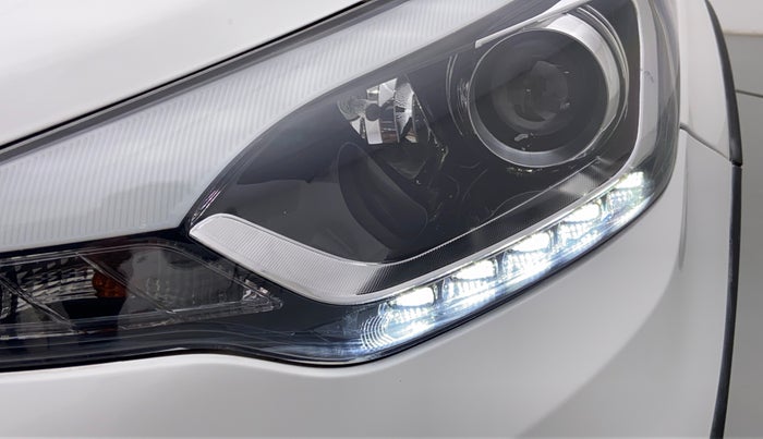 2016 Hyundai i20 Active 1.2 S, Petrol, Manual, 18,712 km, Daylight Running Lights (DRL's)