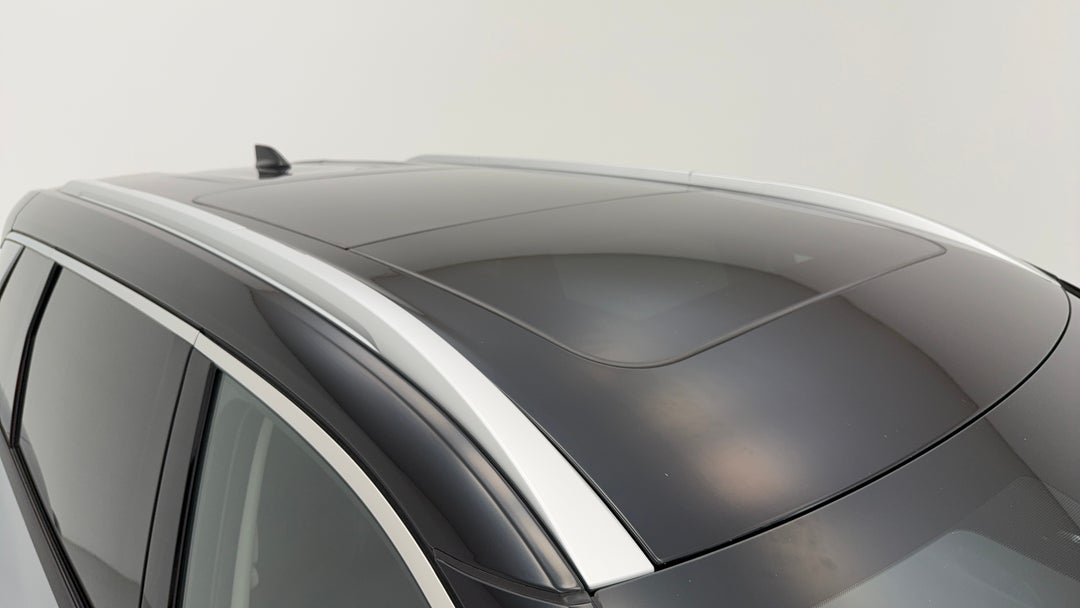 2025 Nissan X-trail Ti-l (4WD) E-power (hybrid), Automatic, 9053 km, Roof/Sunroof View