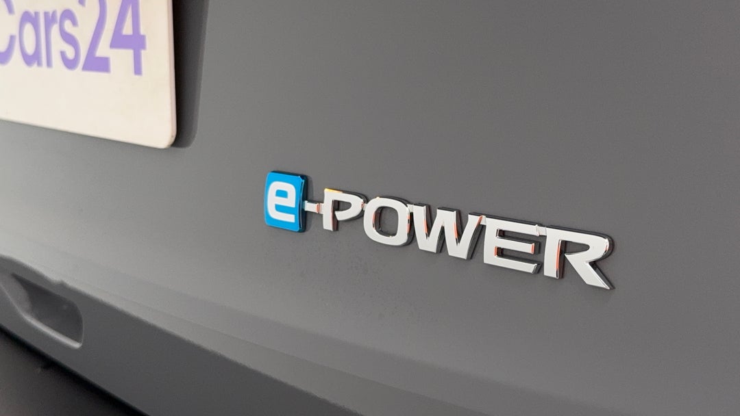 2025 Nissan X-trail Ti-l (4WD) E-power (hybrid), Automatic, 9053 km, Badge (Boot Right Side)