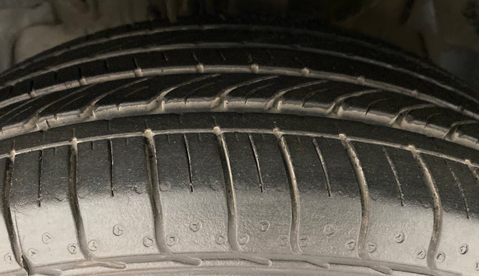 2018 Tata NEXON XM 1.2, Petrol, Manual, 38,203 km, Left Front Tyre Tread