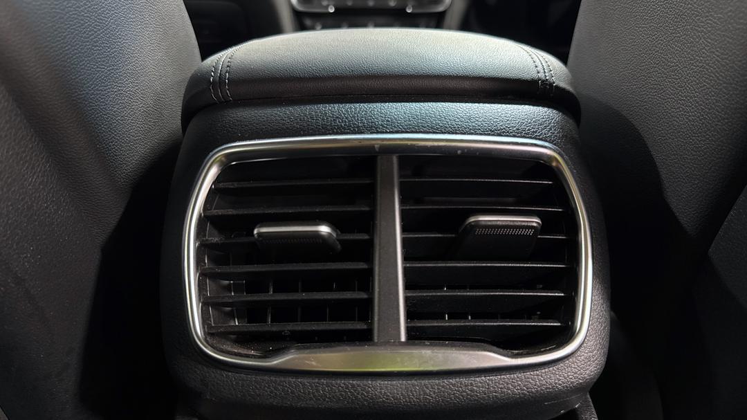 2019 Hyundai Santa Fe Highlander Crdi Blk-bge (AWD), Automatic, 88159 km, Rear A/C Vent