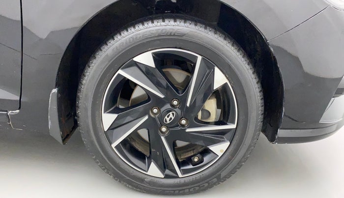 2021 Hyundai Verna SX (O) 1.5 CRDI AT, Diesel, Automatic, 52,200 km, Right Front Wheel