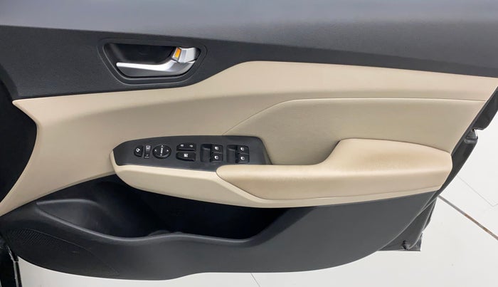 2021 Hyundai Verna SX (O) 1.5 CRDI AT, Diesel, Automatic, 52,200 km, Driver Side Door Panels Control