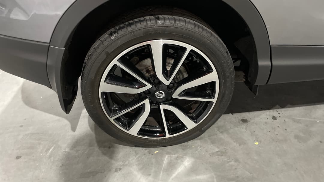 2016 Nissan Qashqai Ti, Automatic, 146613 km, Right Rear Wheel