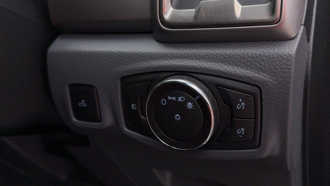 2017 Ford Ranger Xlt 3.2 (4x4), Automatic, 81058 km, Utility Switches/Buttons