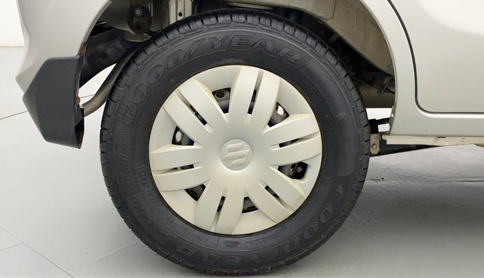 2016 Maruti Alto 800 LXI, Petrol, Manual, 3,800 km, Right Rear Wheel