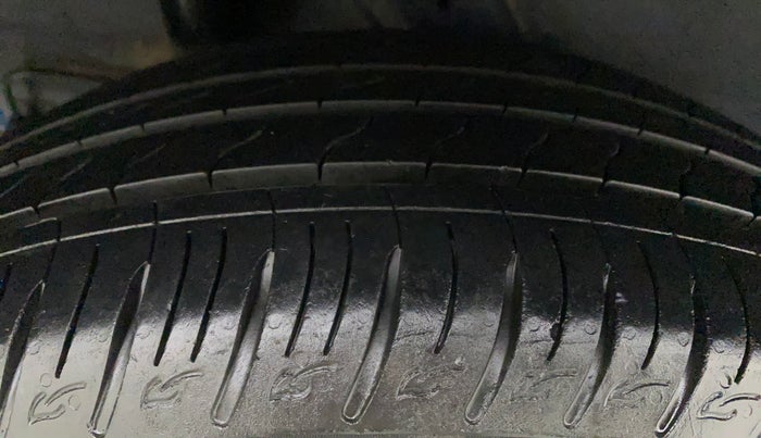 2019 Hyundai VENUE SX 1.0 TURBO, Petrol, Manual, 22,171 km, Right Rear Tyre Tread
