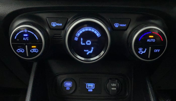 2019 Hyundai VENUE SX 1.0 TURBO, Petrol, Manual, 22,171 km, Automatic Climate Control