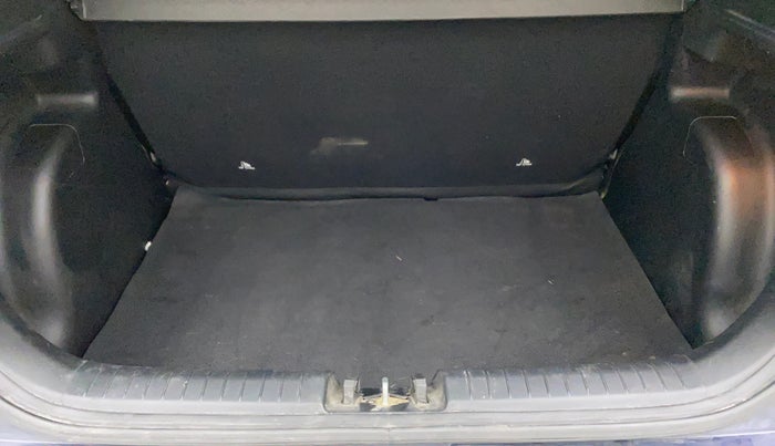 2019 Hyundai VENUE SX 1.0 TURBO, Petrol, Manual, 22,171 km, Boot Inside