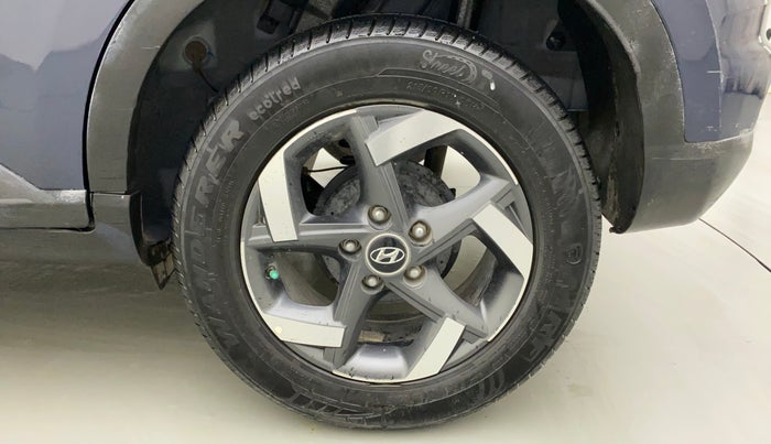 2019 Hyundai VENUE SX 1.0 TURBO, Petrol, Manual, 22,171 km, Left Rear Wheel