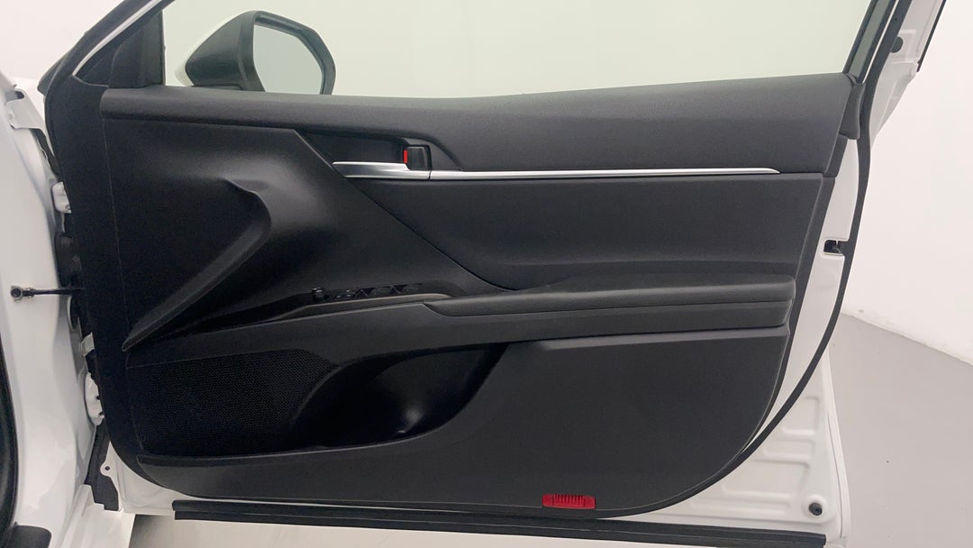 2023 Toyota Camry Ascent, Automatic, 60225 km, Speaker View