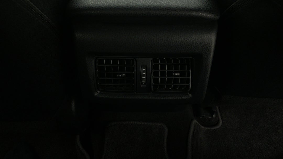 2023 Toyota Camry Ascent, Automatic, 60225 km, Rear A/C Vent