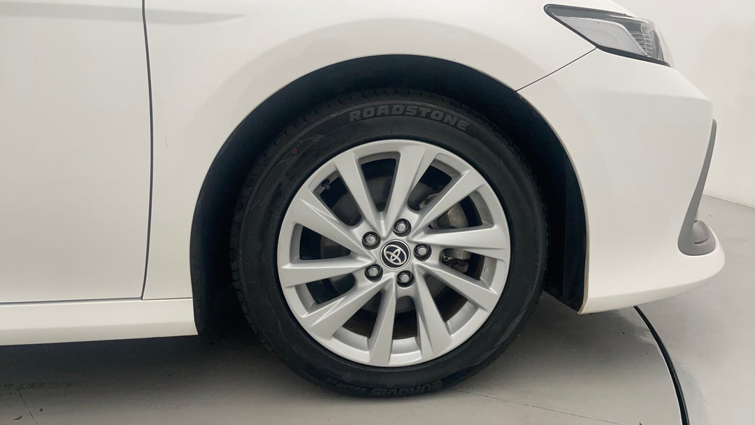 2023 Toyota Camry Ascent, Automatic, 60225 km, Right Front Wheel