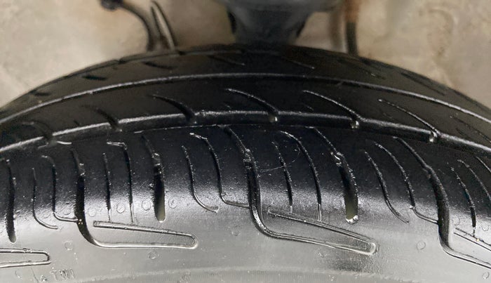 2019 Maruti Alto LXI OPT, Petrol, Manual, 47,830 km, Left Front Tyre Tread