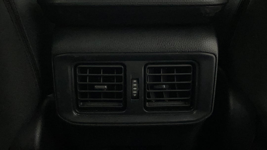 Rear A/C Vent