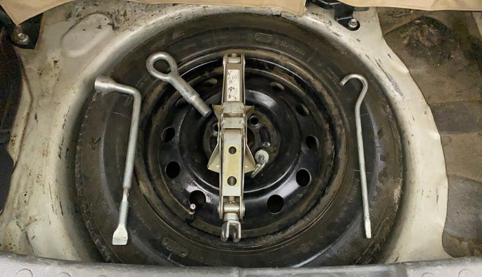 2011 Maruti Ritz VXI, Petrol, Manual, 74,279 km, Spare Tyre