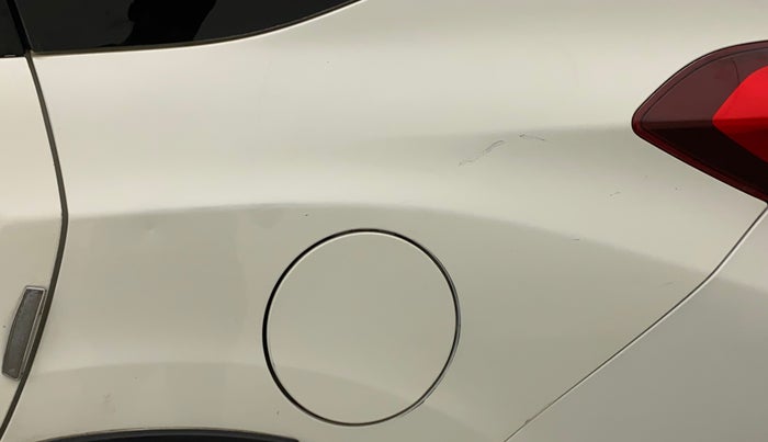 2016 Honda BR-V 1.5L I-VTEC E, Petrol, Manual, 83,988 km, Left quarter panel - Minor scratches